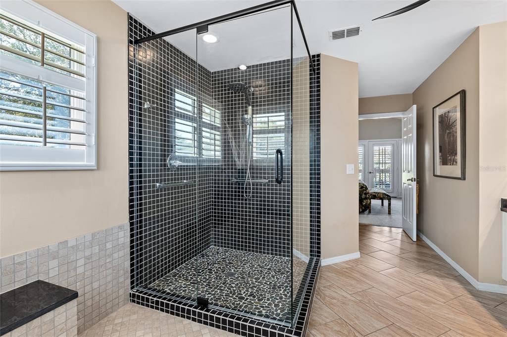 For Sale: $499,000 (3 beds, 4 baths, 2138 Square Feet)