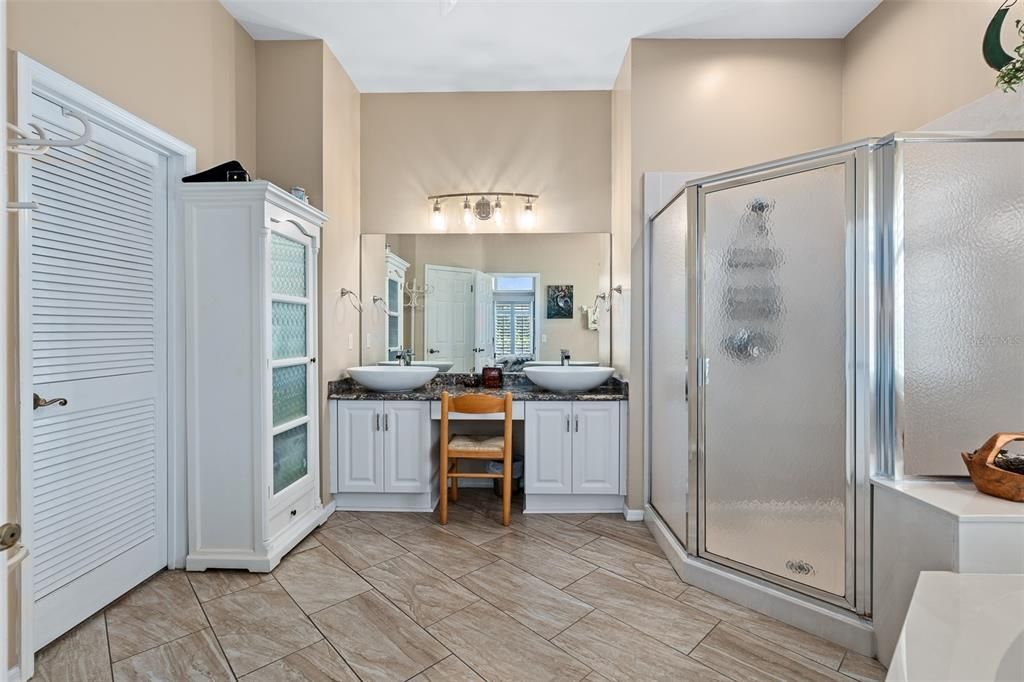 For Sale: $499,000 (3 beds, 4 baths, 2138 Square Feet)