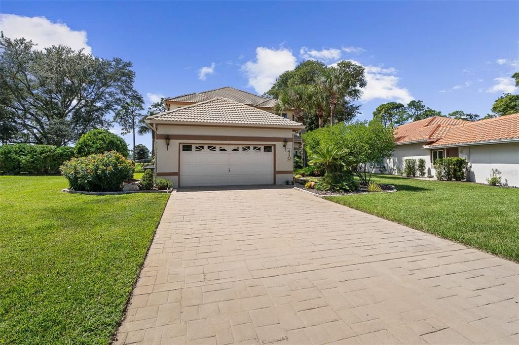For Sale: $499,000 (3 beds, 4 baths, 2138 Square Feet)