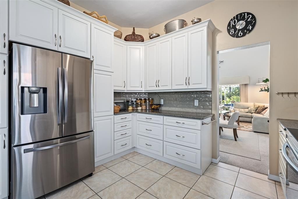 For Sale: $499,000 (3 beds, 4 baths, 2138 Square Feet)