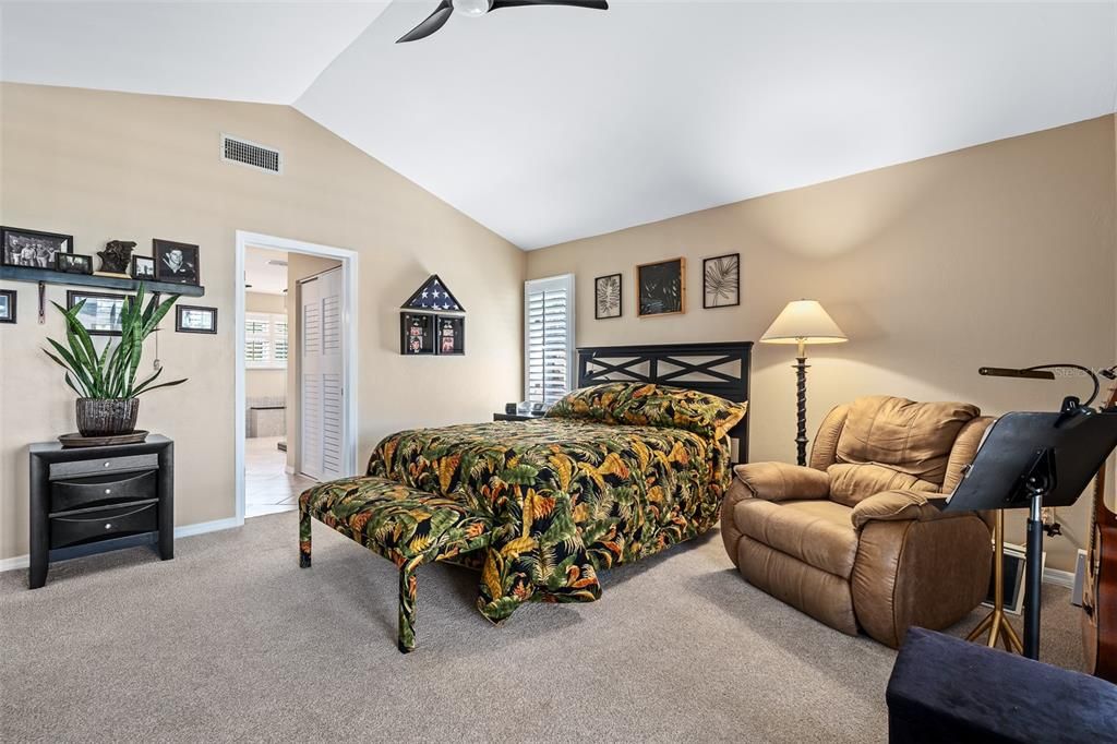 For Sale: $499,000 (3 beds, 4 baths, 2138 Square Feet)