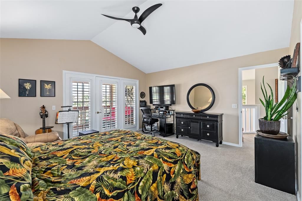For Sale: $499,000 (3 beds, 4 baths, 2138 Square Feet)