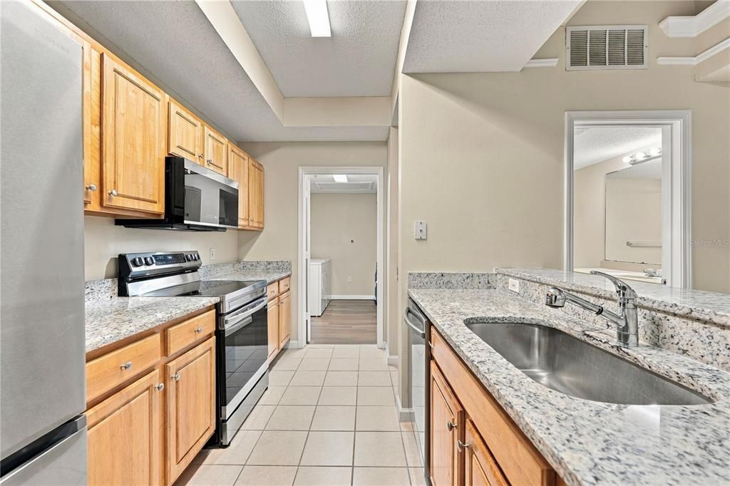 В аренду: $1,490 (1 спален, 1 ванн, 895 Квадратных фут)