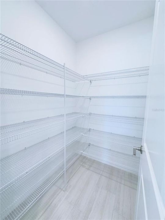 En Renta: $2,600 (5 camas, 2 baños, 2389 Pies cuadrados)