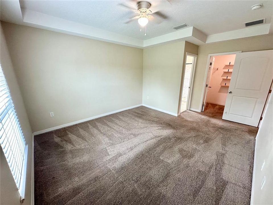 For Rent: $2,095 (3 beds, 2 baths, 1261 Square Feet)