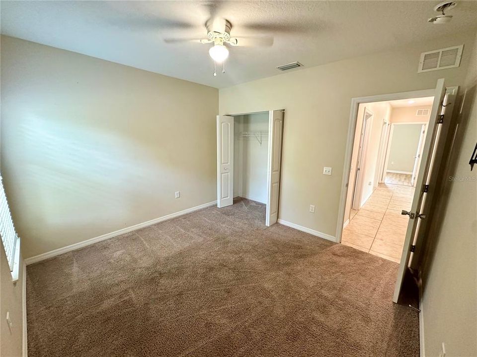 For Rent: $2,095 (3 beds, 2 baths, 1261 Square Feet)