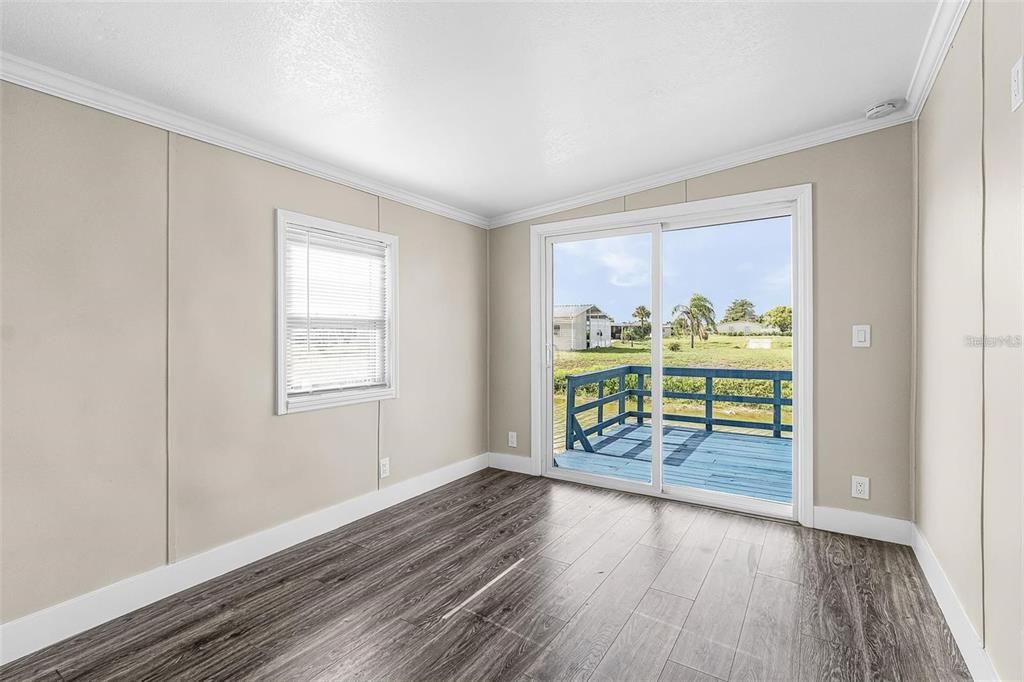 For Rent: $1,800 (2 beds, 2 baths, 947 Square Feet)