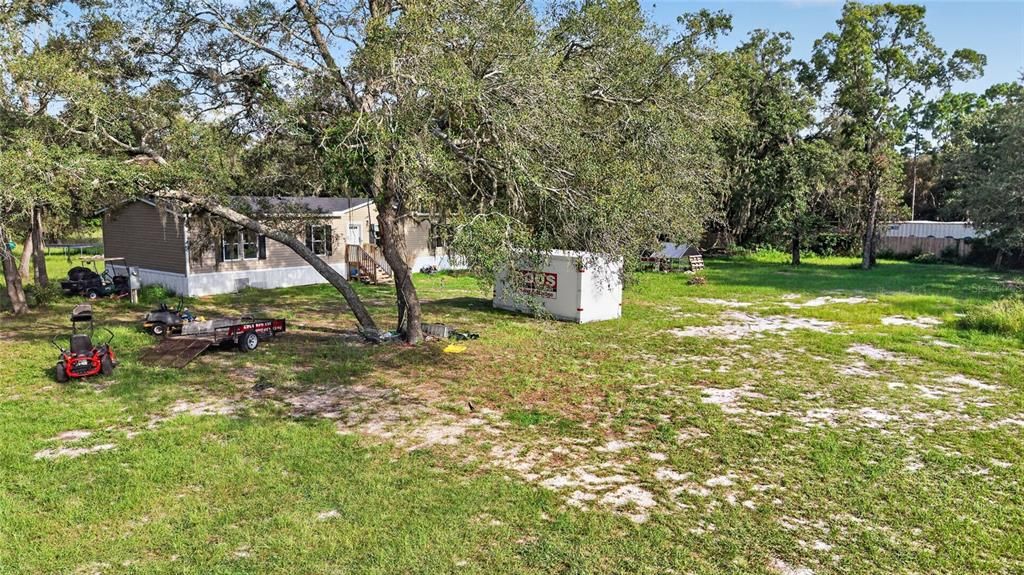 For Sale: $199,999 (3 beds, 2 baths, 1539 Square Feet)