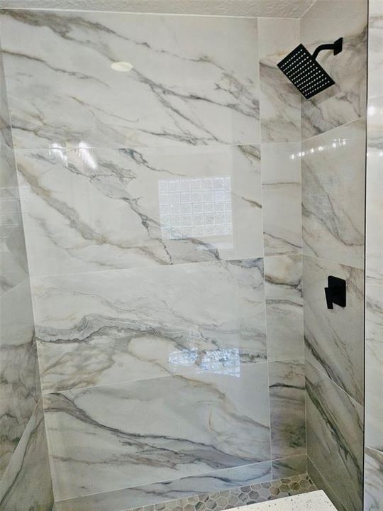 В аренду: $5,500 (5 спален, 2 ванн, 2697 Квадратных фут)
