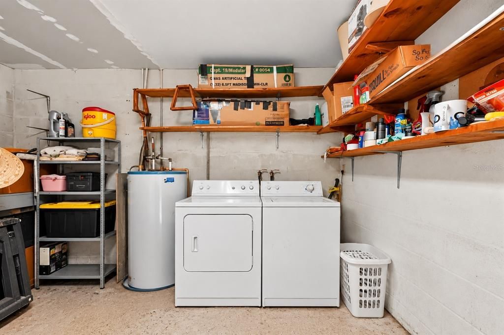 En Venta: $299,000 (4 camas, 3 baños, 2154 Pies cuadrados)