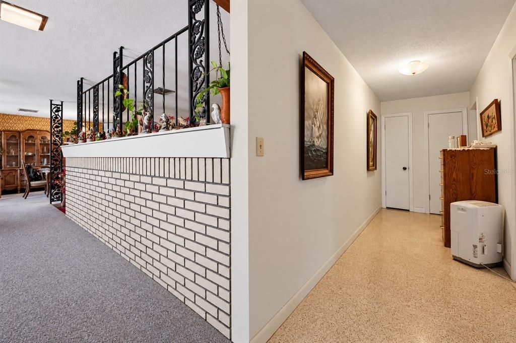 En Venta: $299,000 (4 camas, 3 baños, 2154 Pies cuadrados)