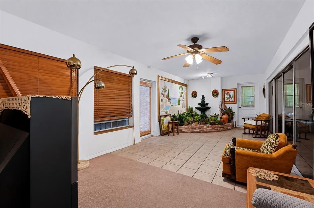 En Venta: $299,000 (4 camas, 3 baños, 2154 Pies cuadrados)
