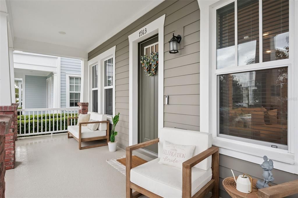 For Sale: $750,000 (3 beds, 2 baths, 1945 Square Feet)