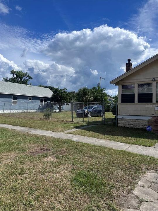 En Venta: $410,000 (3 camas, 1 baños, 1240 Pies cuadrados)
