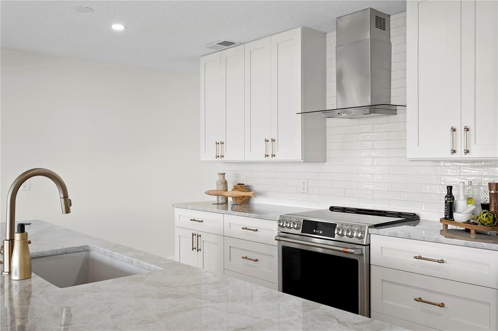 En Venta: $1,850,000 (3 camas, 2 baños, 2213 Pies cuadrados)