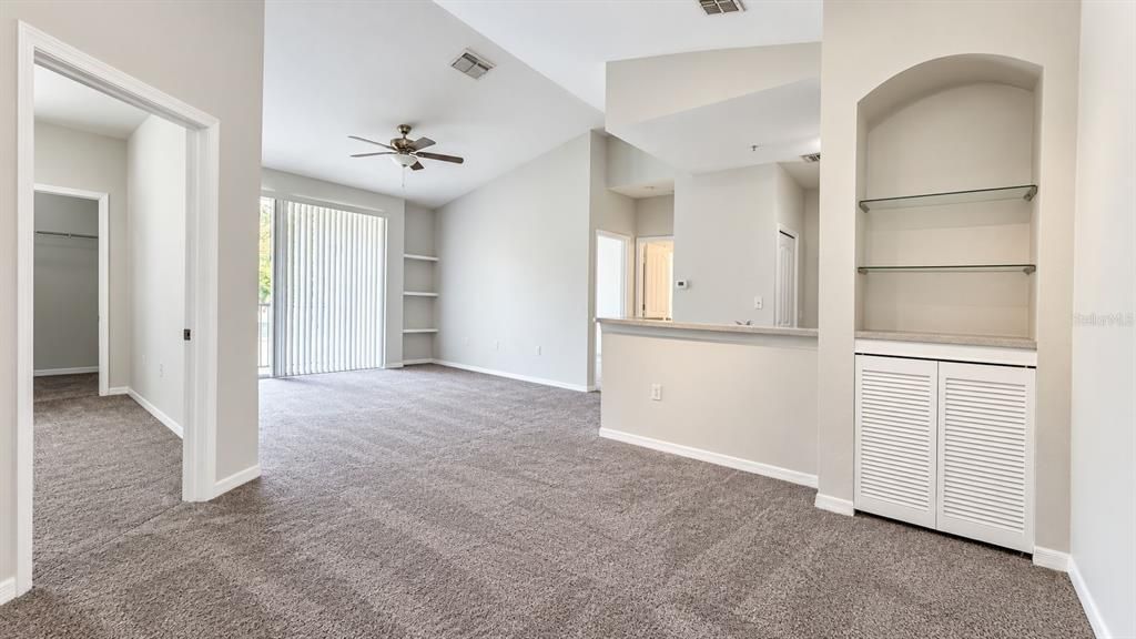 For Rent: $1,550 (2 beds, 2 baths, 1048 Square Feet)