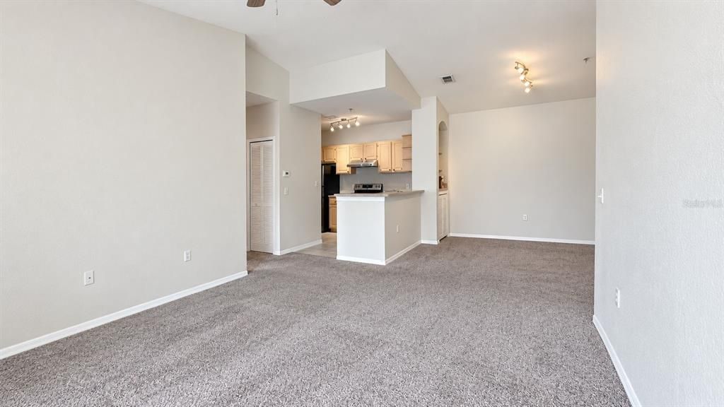 For Rent: $1,550 (2 beds, 2 baths, 1048 Square Feet)