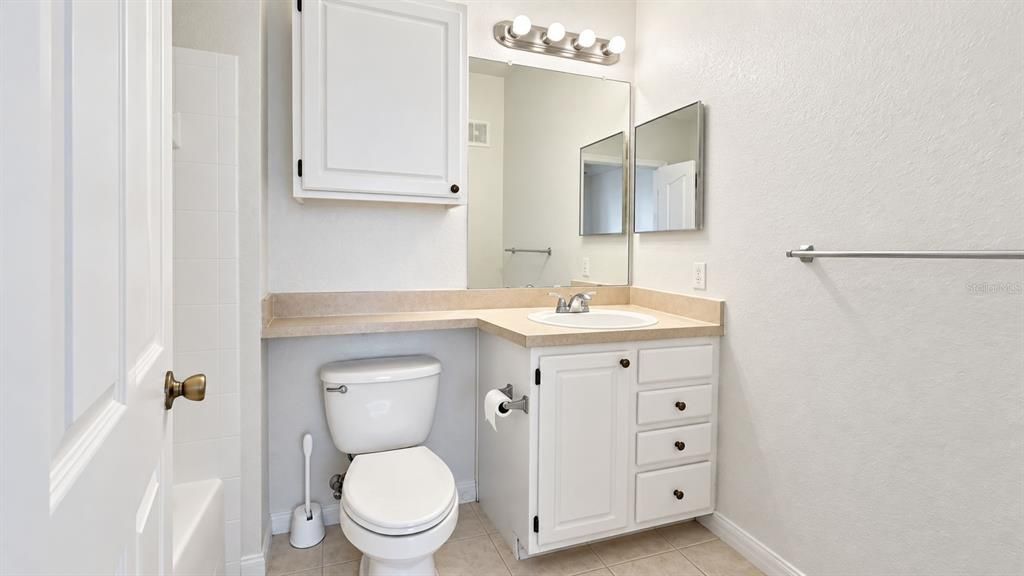 For Rent: $1,550 (2 beds, 2 baths, 1048 Square Feet)