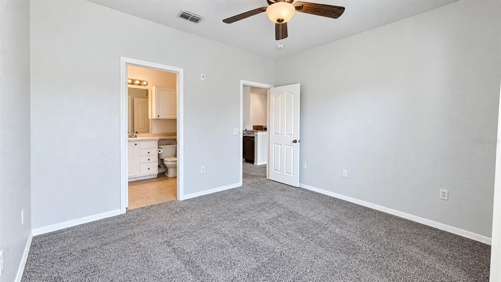 For Rent: $1,550 (2 beds, 2 baths, 1048 Square Feet)