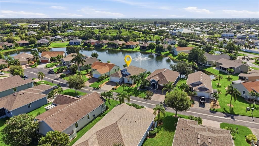 На продажу: $329,900 (3 спален, 2 ванн, 1591 Квадратных фут)