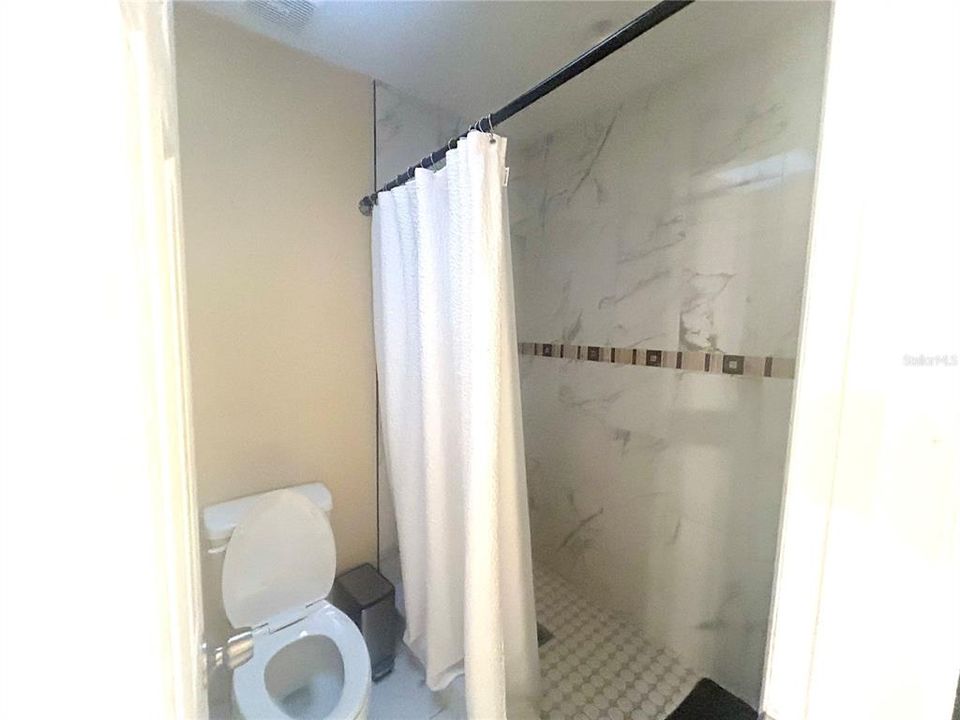 В аренду: $2,200 (3 спален, 2 ванн, 1680 Квадратных фут)