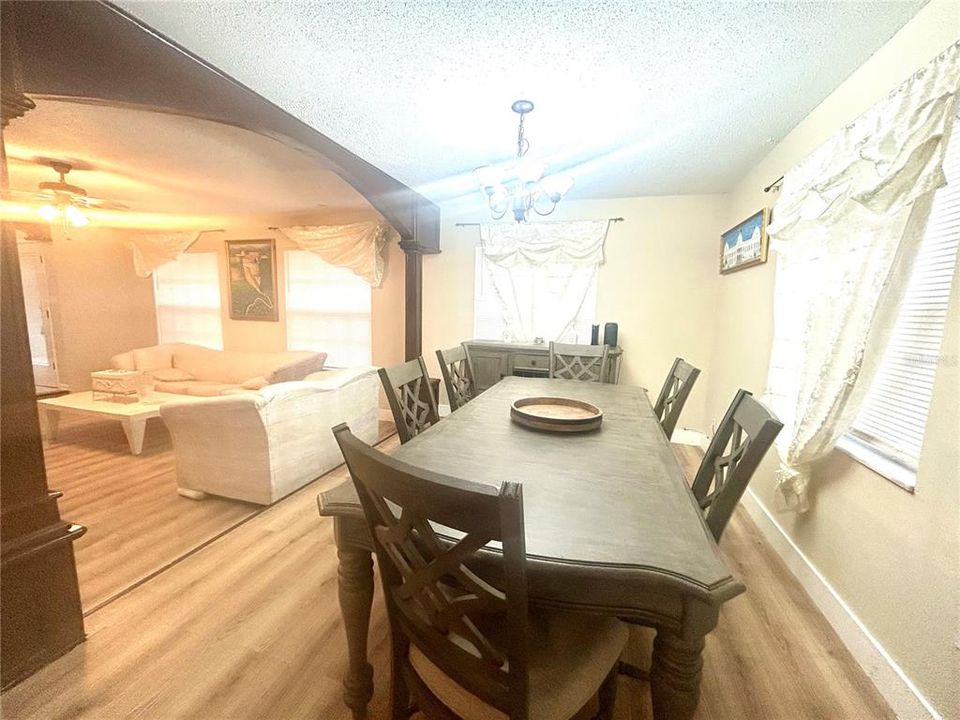 В аренду: $2,200 (3 спален, 2 ванн, 1680 Квадратных фут)