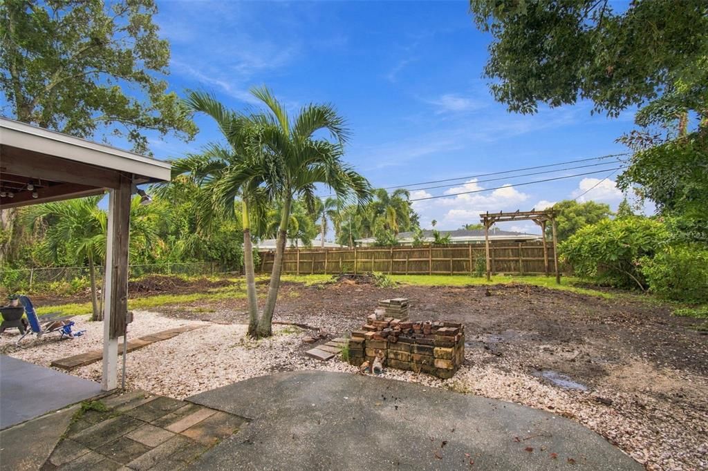 На продажу: $369,900 (3 спален, 2 ванн, 1144 Квадратных фут)