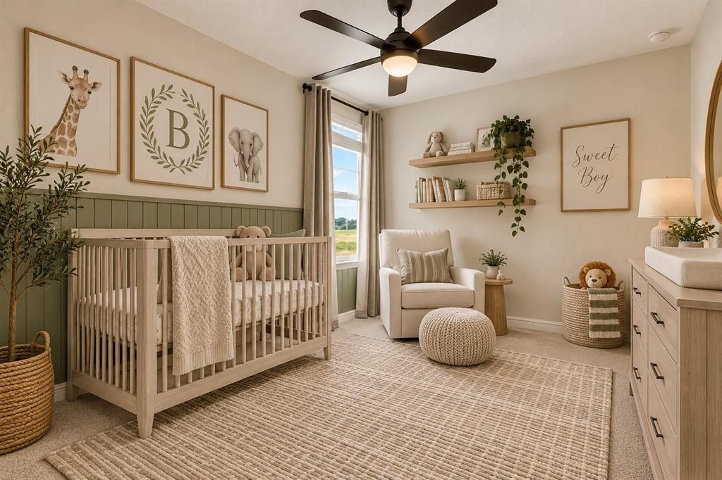 For Sale: $369,000 (6 beds, 3 baths, 2463 Square Feet)