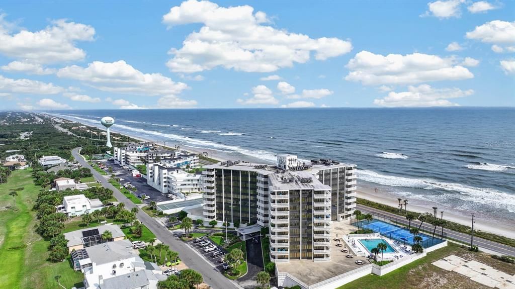 На продажу: $350,000 (2 спален, 2 ванн, 1358 Квадратных фут)
