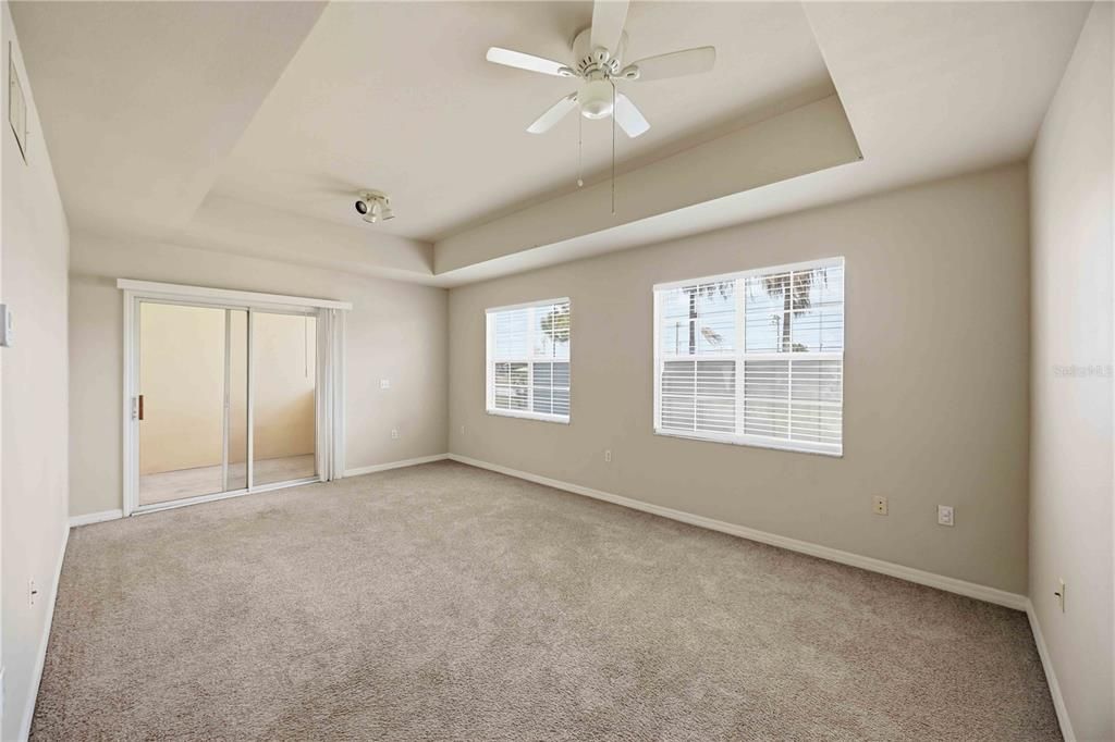 В аренду: $1,350 (1 спален, 1 ванн, 822 Квадратных фут)