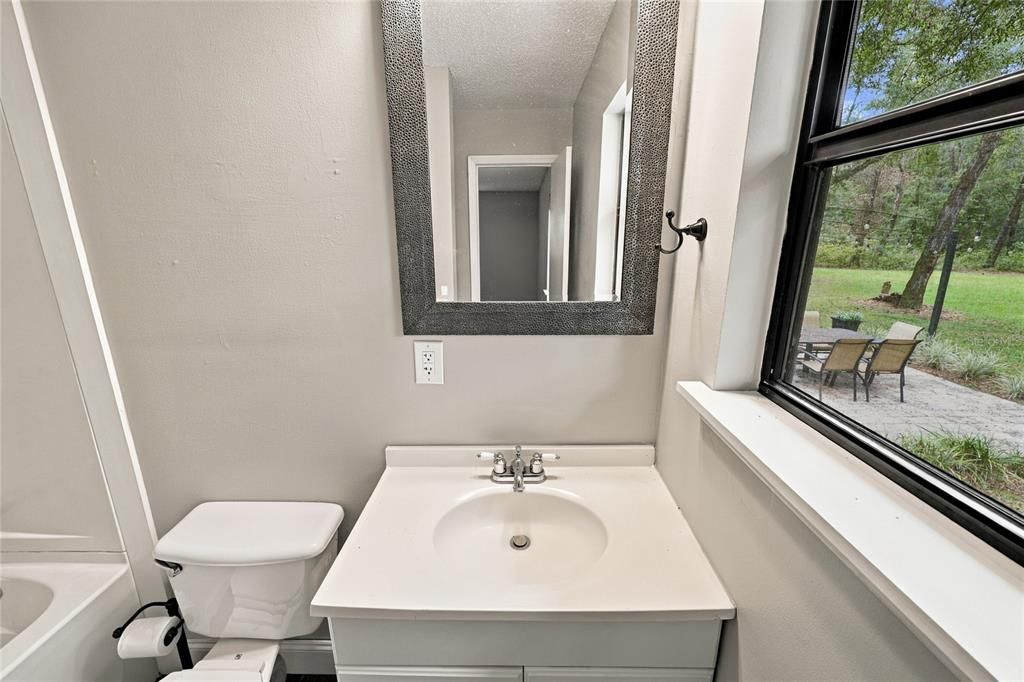 For Sale: $264,900 (3 beds, 2 baths, 1482 Square Feet)