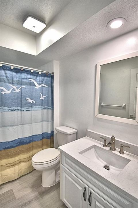 For Sale: $327,000 (3 beds, 2 baths, 1427 Square Feet)