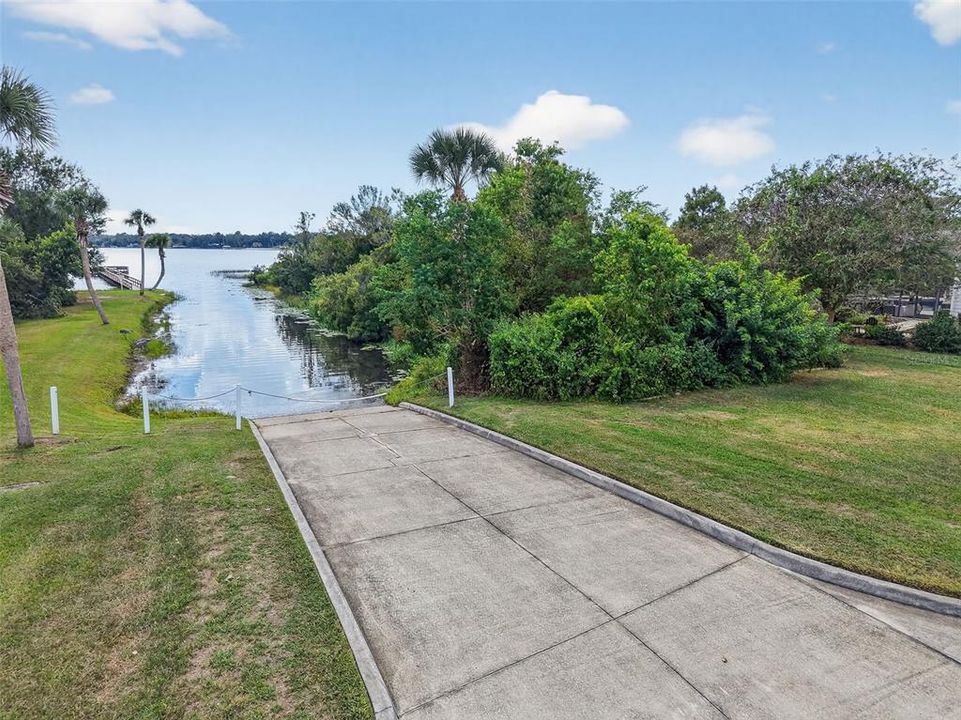 На продажу: $669,000 (3 спален, 2 ванн, 2927 Квадратных фут)