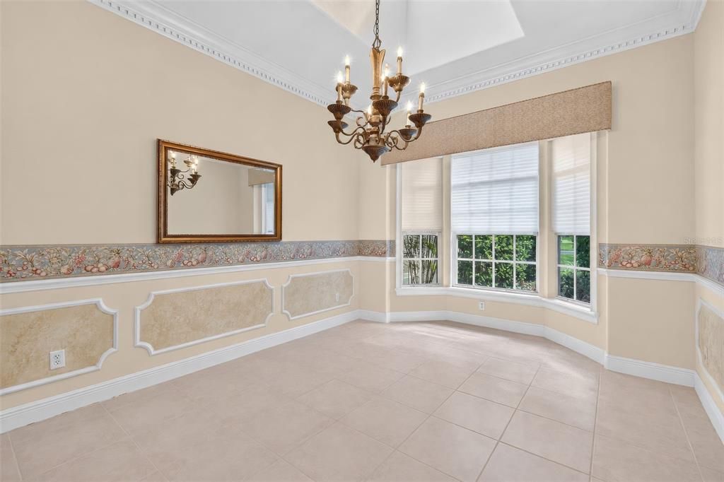 На продажу: $669,000 (3 спален, 2 ванн, 2927 Квадратных фут)