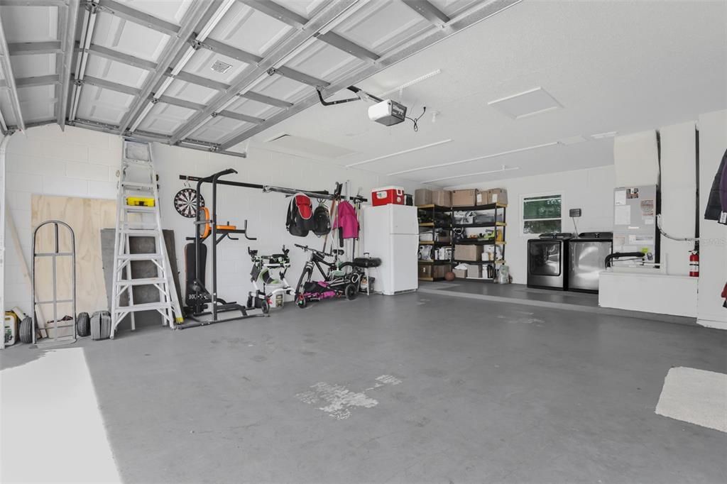 For Sale: $375,000 (3 beds, 2 baths, 1288 Square Feet)