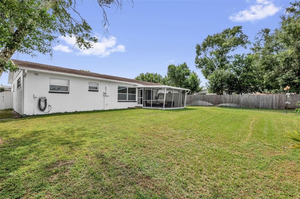 For Sale: $375,000 (3 beds, 2 baths, 1288 Square Feet)