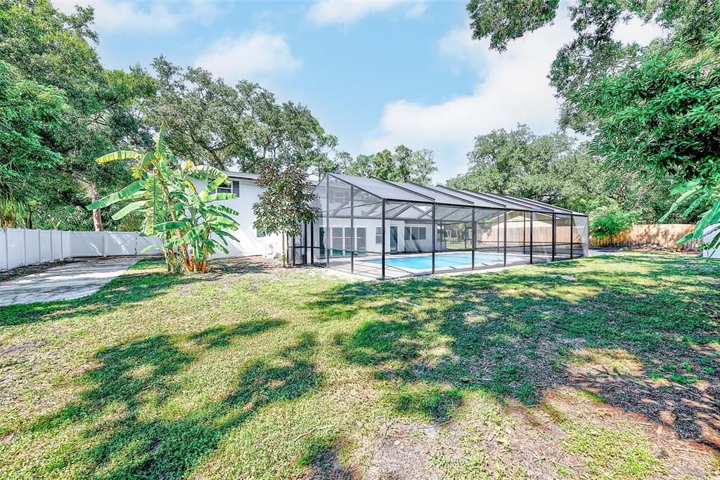 En Venta: $1,100,000 (6 camas, 3 baños, 3680 Pies cuadrados)