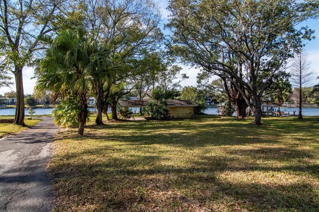 For Sale: $1,249,000 (0.47 acres)