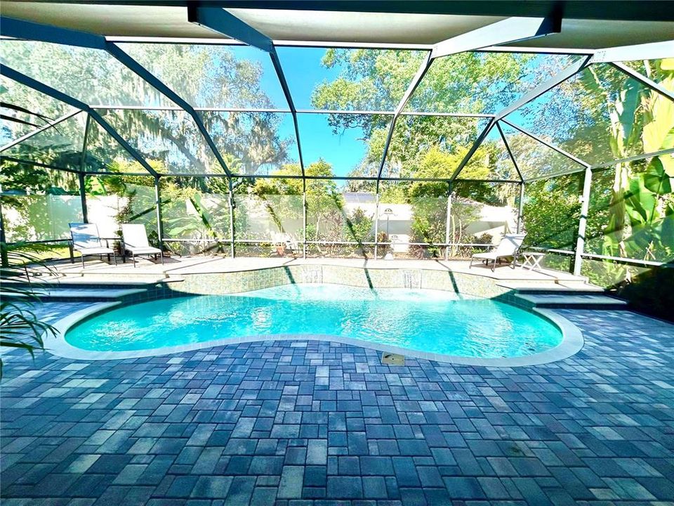 For Sale: $785,000 (4 beds, 3 baths, 3048 Square Feet)