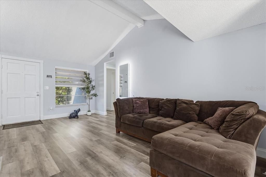 For Sale: $375,000 (2 beds, 0 baths, 1332 Square Feet)