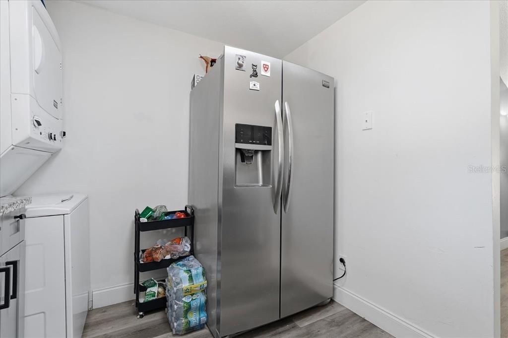 For Sale: $375,000 (2 beds, 0 baths, 1332 Square Feet)