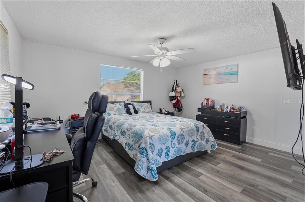 For Sale: $375,000 (2 beds, 0 baths, 1332 Square Feet)