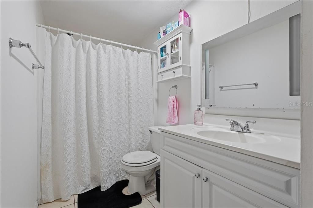 For Sale: $375,000 (2 beds, 0 baths, 1332 Square Feet)