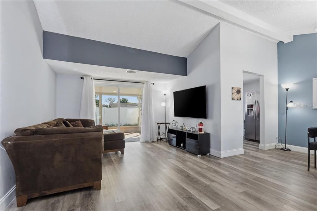 For Sale: $375,000 (2 beds, 0 baths, 1332 Square Feet)