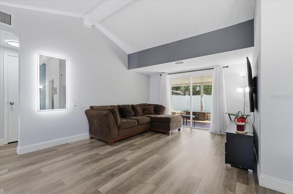 For Sale: $375,000 (2 beds, 0 baths, 1332 Square Feet)