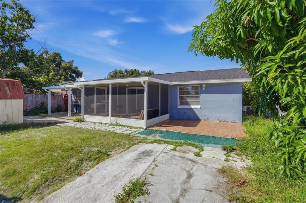 For Sale: $375,000 (2 beds, 0 baths, 1332 Square Feet)