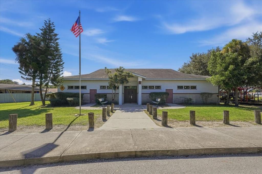 For Sale: $375,000 (2 beds, 0 baths, 1332 Square Feet)
