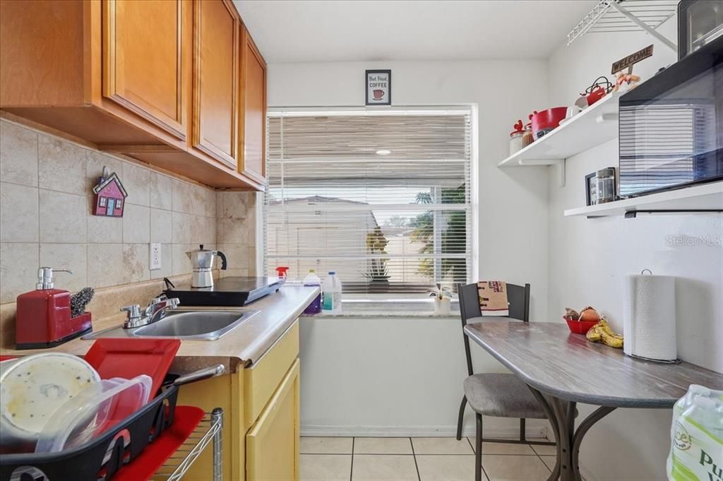 For Sale: $375,000 (2 beds, 0 baths, 1332 Square Feet)