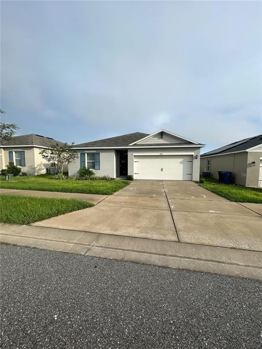For Sale: $249,999 (4 beds, 2 baths, 1500 Square Feet)