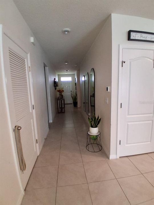 For Sale: $249,999 (4 beds, 2 baths, 1500 Square Feet)